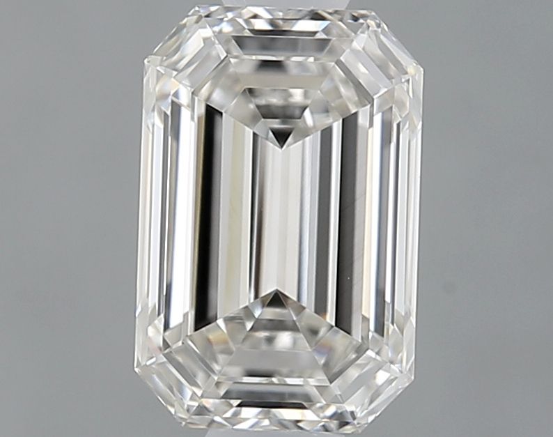 0.90 ct Emerald diamond