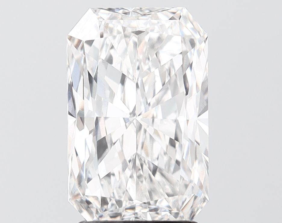 2.52 ct. radiant Lab Grown Diamond front image