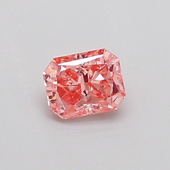 0.31 CT Fancy Vivid Pink RADIANT