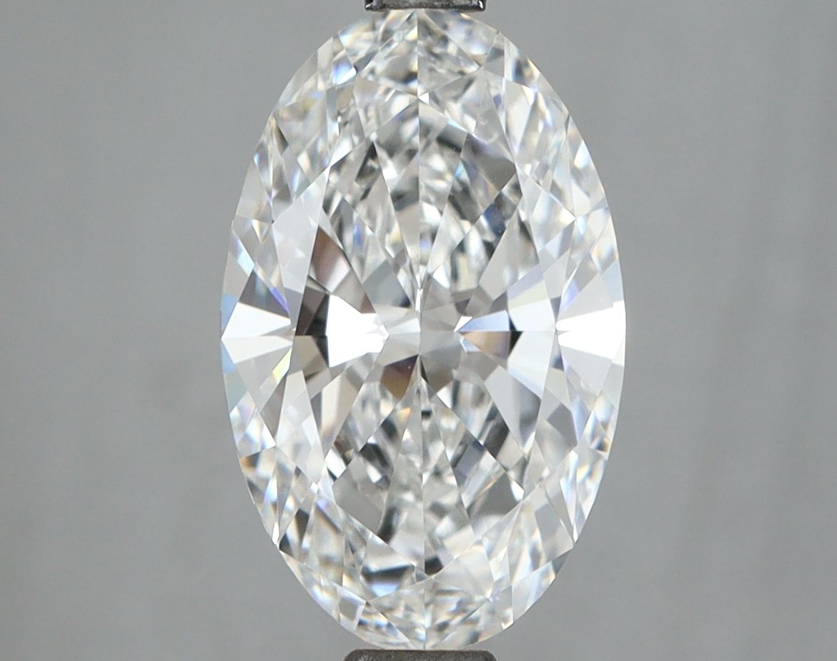 2.70 ct. oval Lab Grown Diamond front image