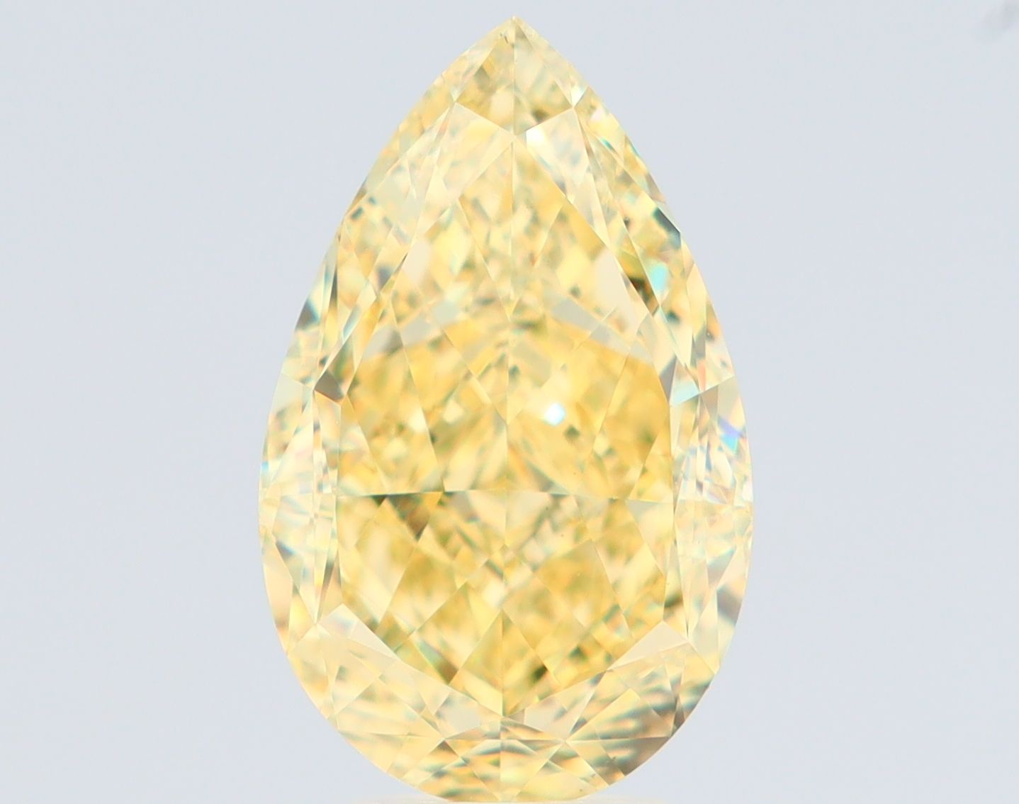 Diament 6.15 ct Fancy Yellow/VS1