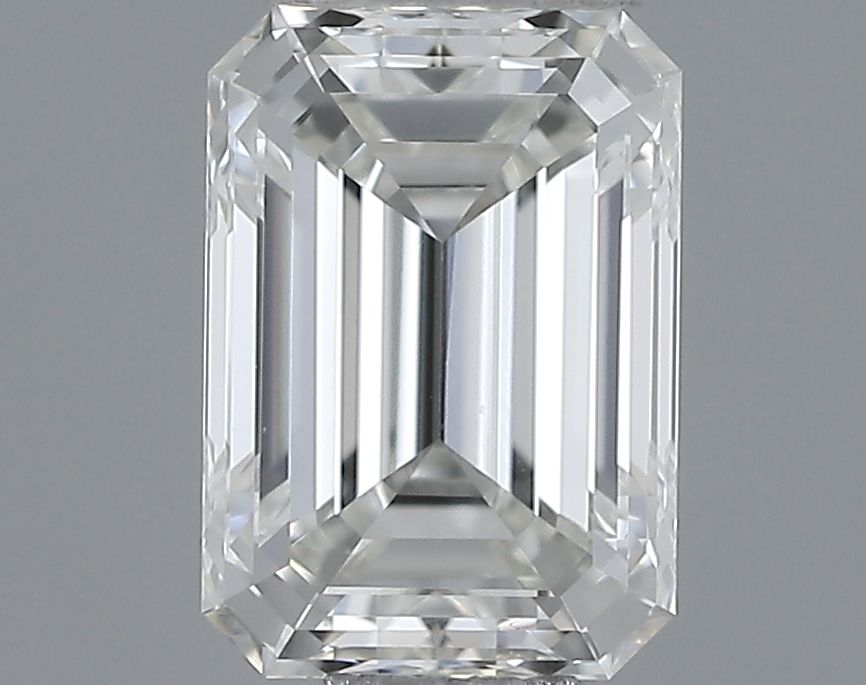 0.70 ct Emerald diamond