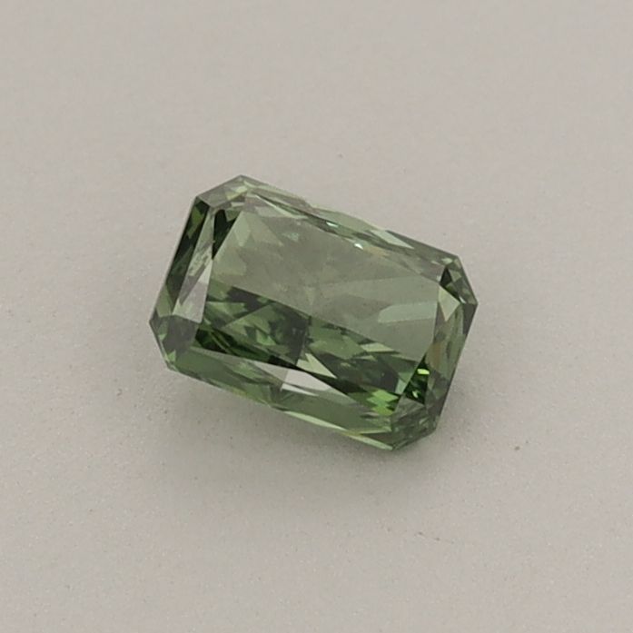 0.32 CT Fancy Vivid Green RADIANT