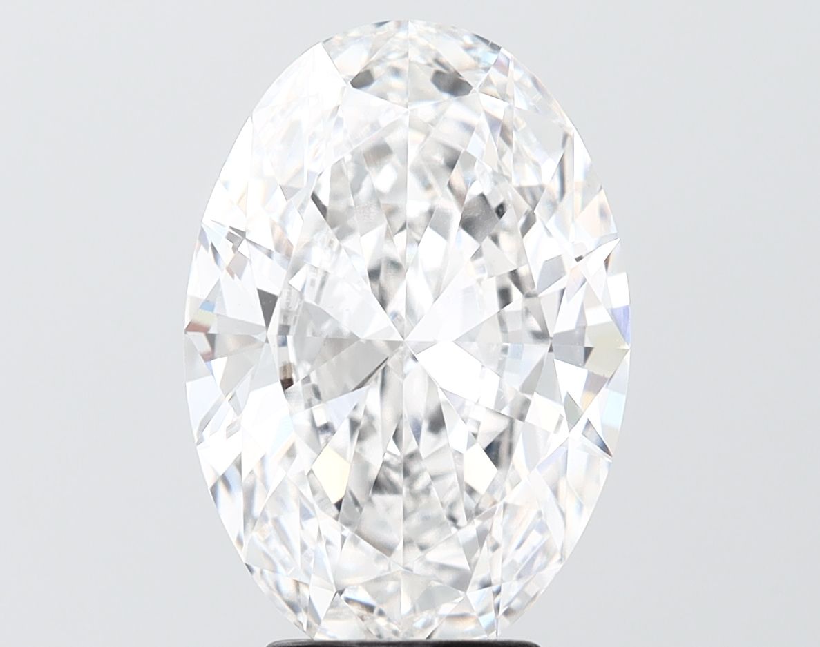 4.28 ct. oval Lab Grown Diamond front image