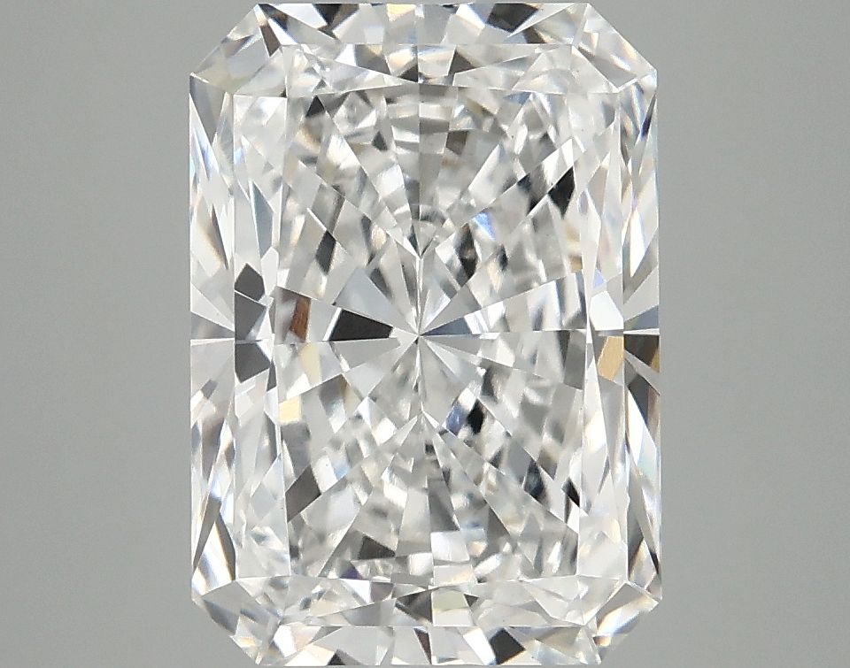 4.10 ct. radiant Lab Grown Diamond front image