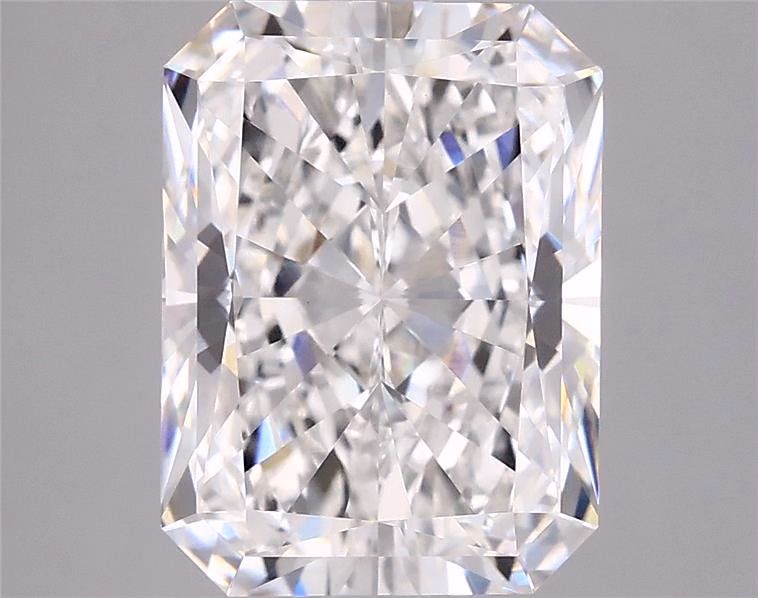 3.08 ct. radiant Lab Grown Diamond front image