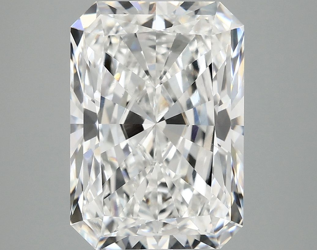 5.01 ct. radiant Lab Grown Diamond front image