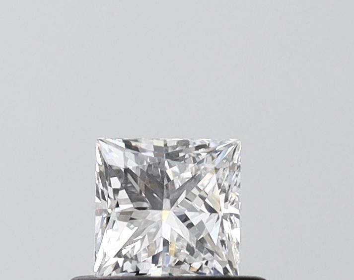 0.52 ct. princess Lab Grown Diamond front image