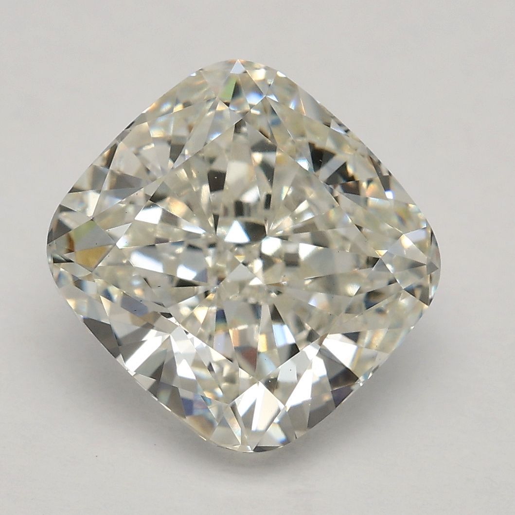 3.10 ct Cushion Brilliant diamond