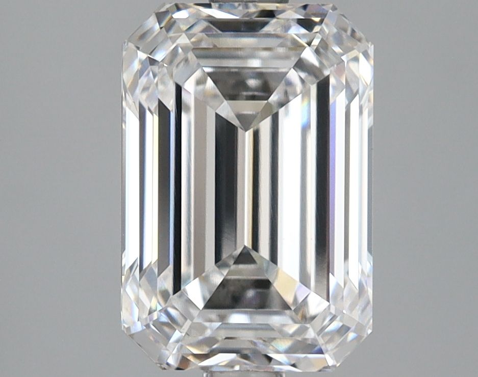 3.08 ct. emerald Lab Grown Diamond front image