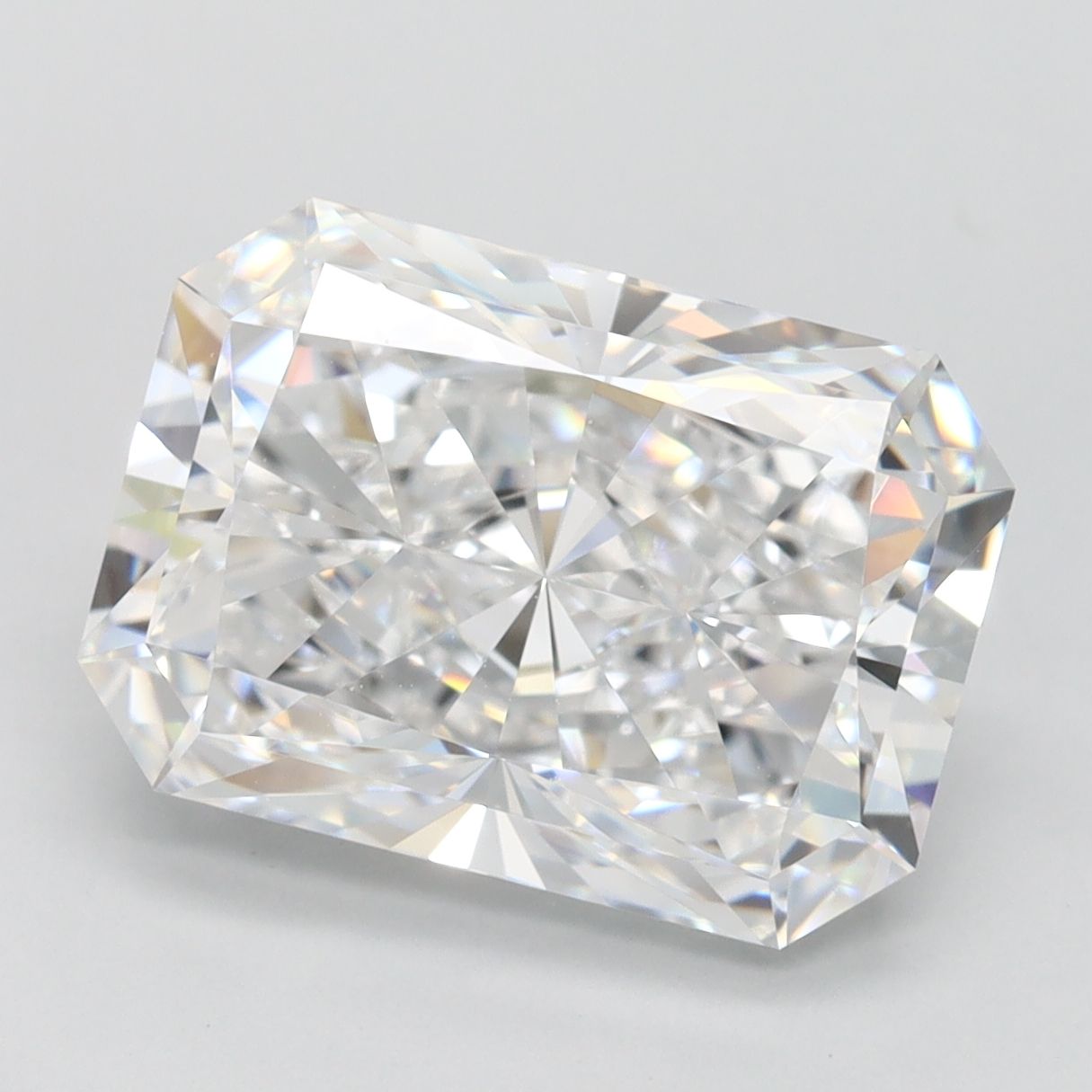 4.37 ct. radiant Lab Grown Diamond front image