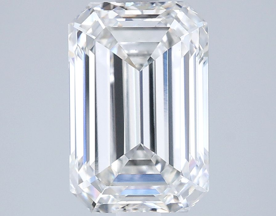 2.57 ct. emerald Lab Grown Diamond front image