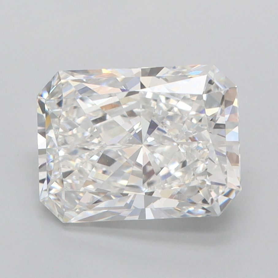 2.56 ct. radiant Lab Grown Diamond front image