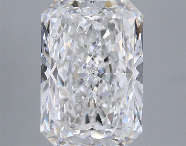3.53 ct. radiant Lab Grown Diamond front image