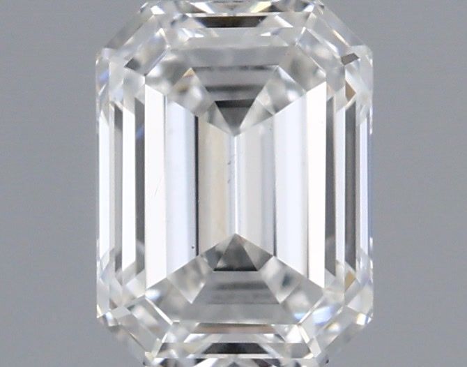 0.56 ct Emerald diamond