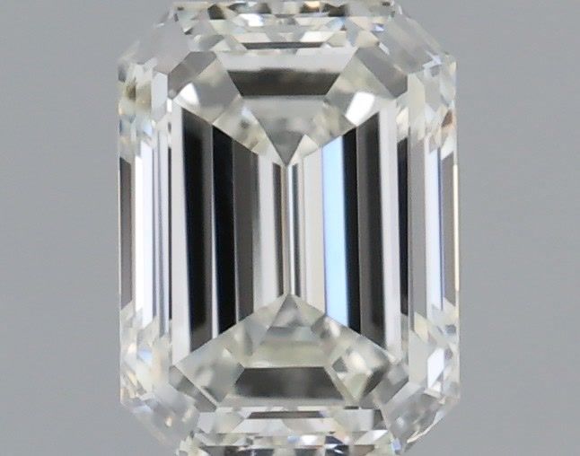 0.31 ct Emerald diamond