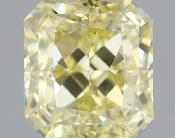 0.45ct Radiant diamond