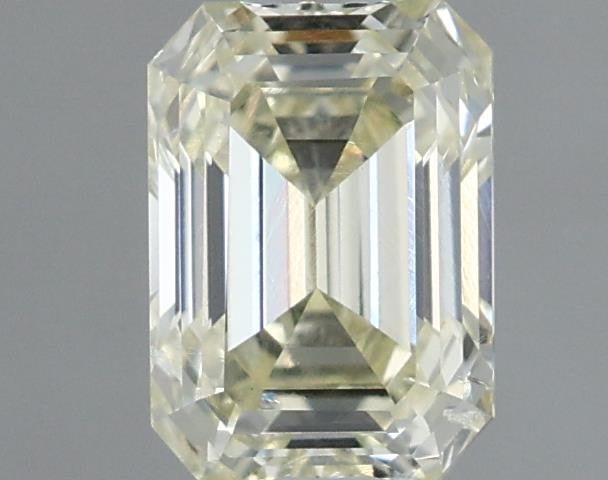 0.8 ct Emerald Diamond