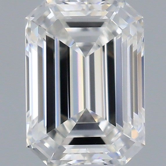 0.33 ct Emerald diamond