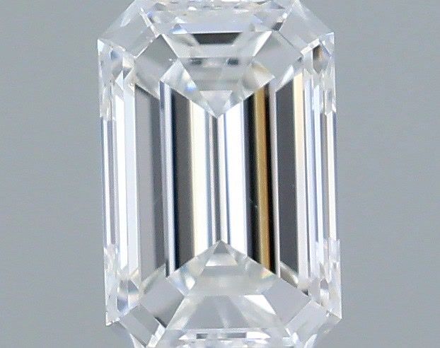0.3 ct Emerald Diamond