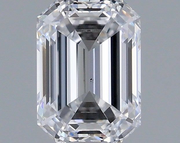 1.06 ct. emerald Lab Grown Diamond front image