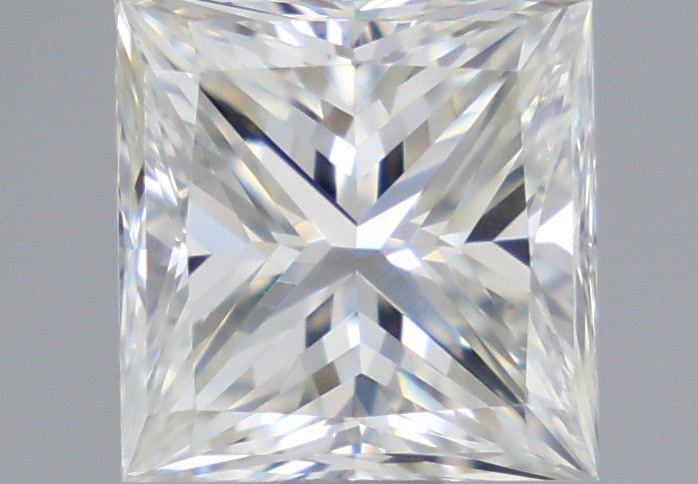 0.90 ct Princess diamond