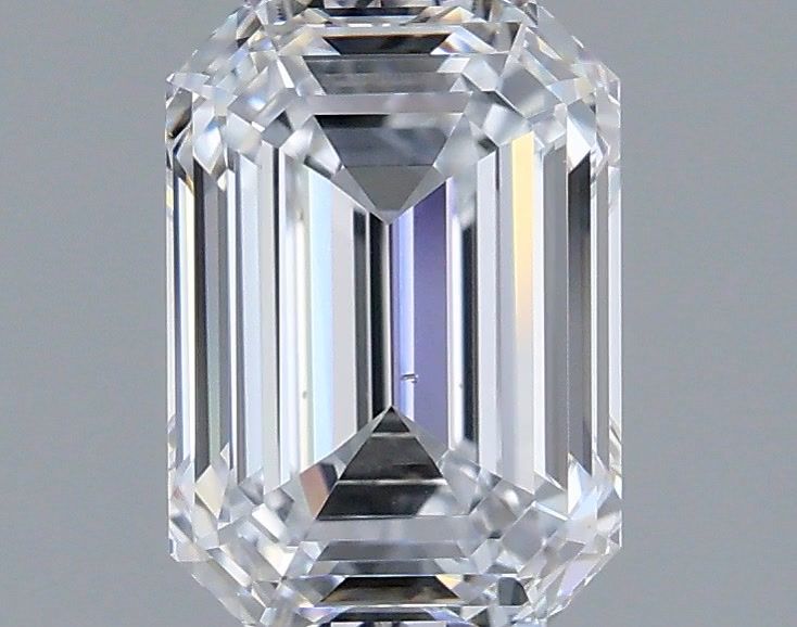 1.67 ct. emerald Lab Grown Diamond front image