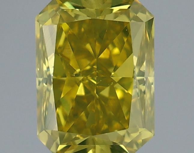 0.77ct Radiant diamond