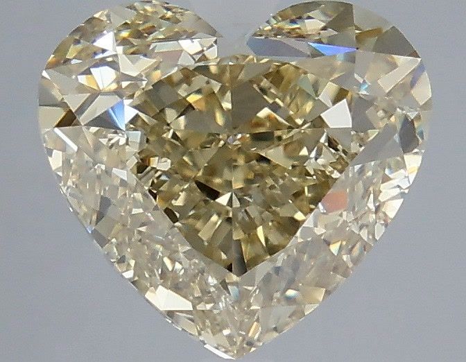 3.88 ct Heart diamond