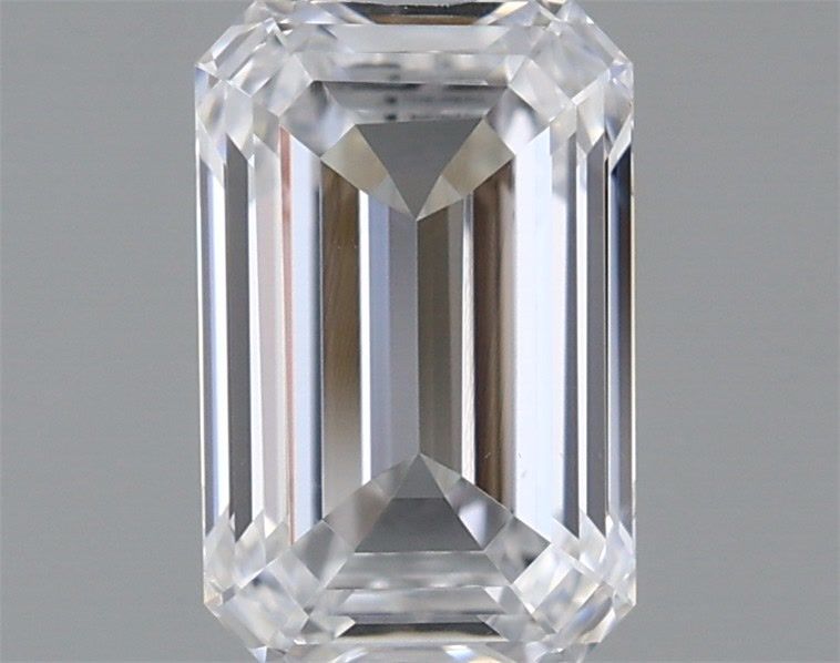 1.00 ct. emerald Lab Grown Diamond front image