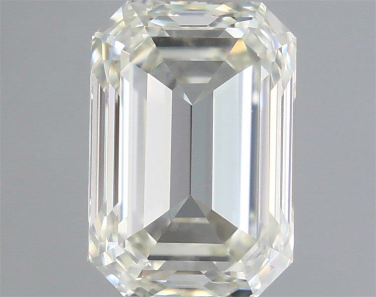 0.92 ct Emerald diamond