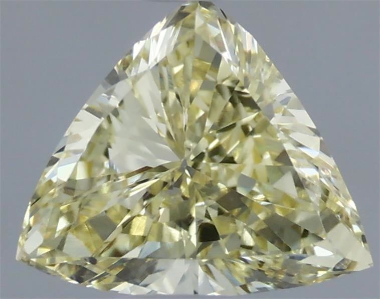 0.28 ct Triangular Diamond