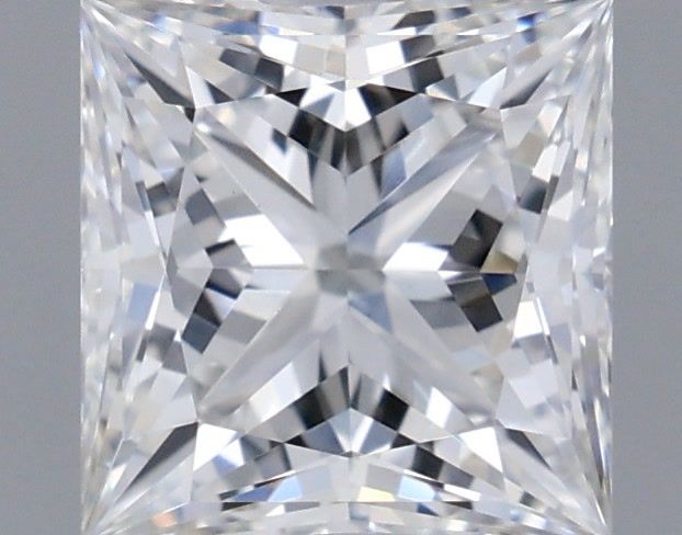 1.1 ct lab-grown Princess Diamond