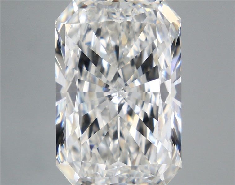 9.25 ct. radiant Lab Grown Diamond front image