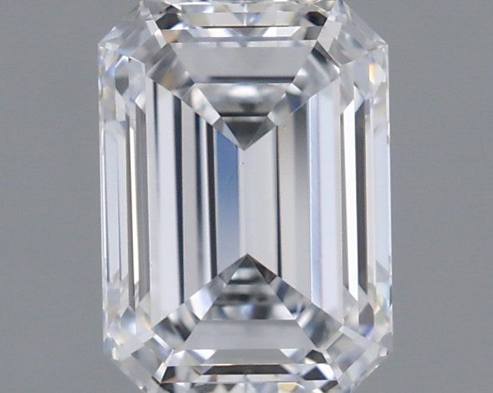 0.99 ct Emerald diamond
