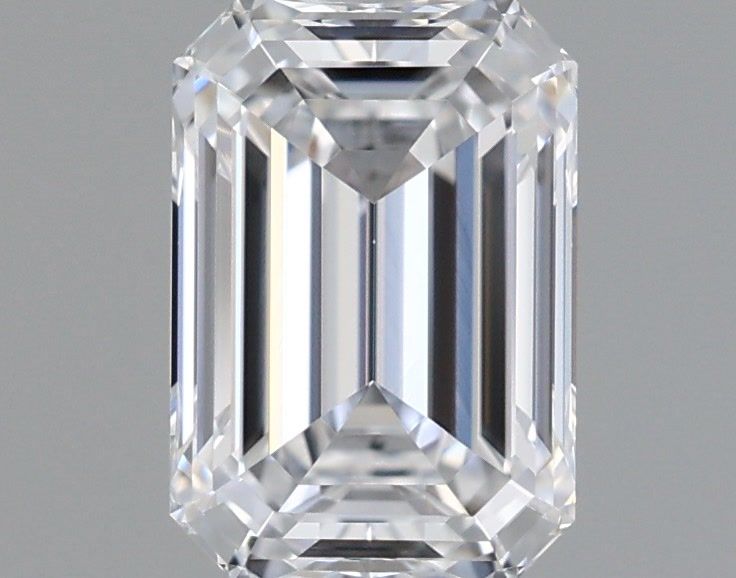 0.98 ct lab-grown Emerald Diamond
