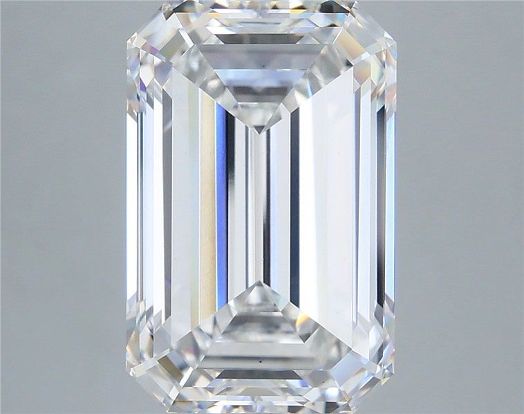 9.02 ct. emerald Lab Grown Diamond front image