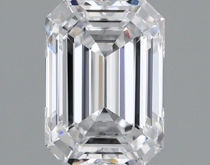 1.54 ct. emerald Lab Grown Diamond front image