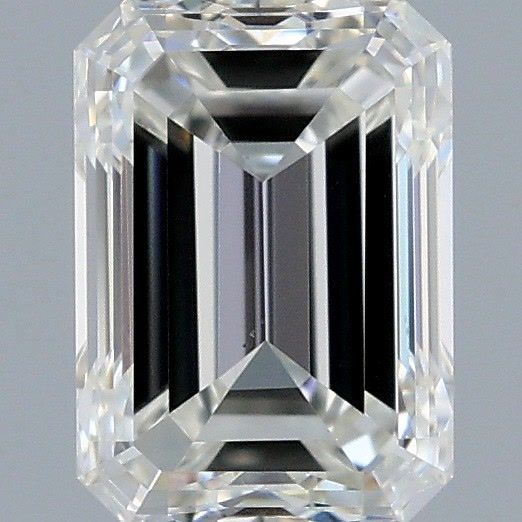 0.7 ct Emerald Diamond