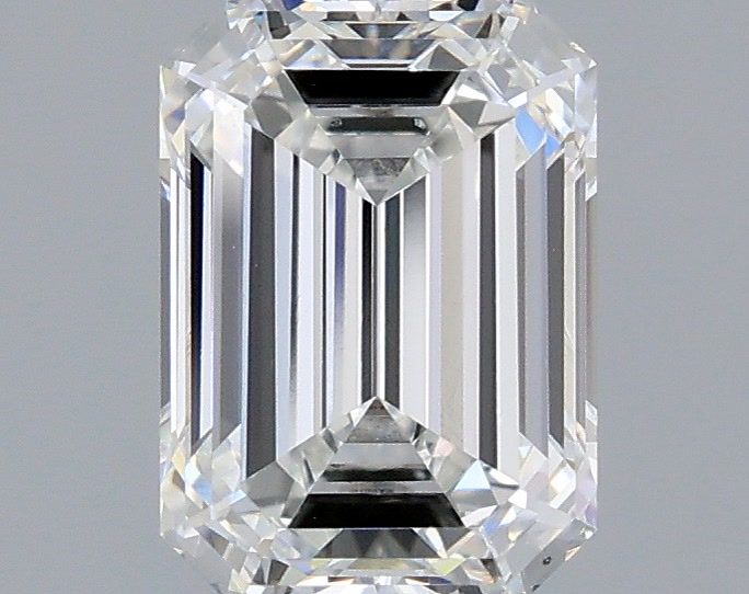 2.01 ct Emerald diamond