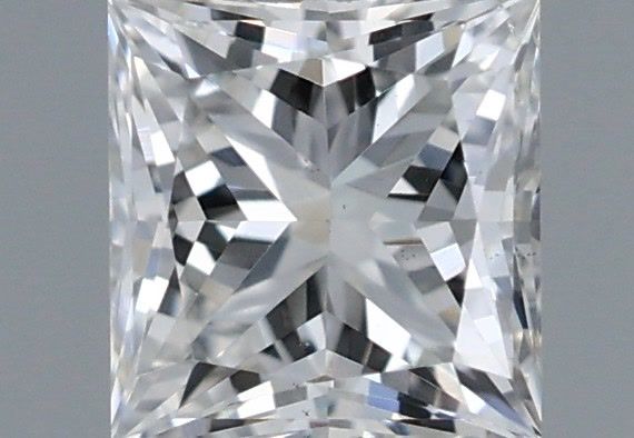 0.33 ct lab-grown Princess Diamond