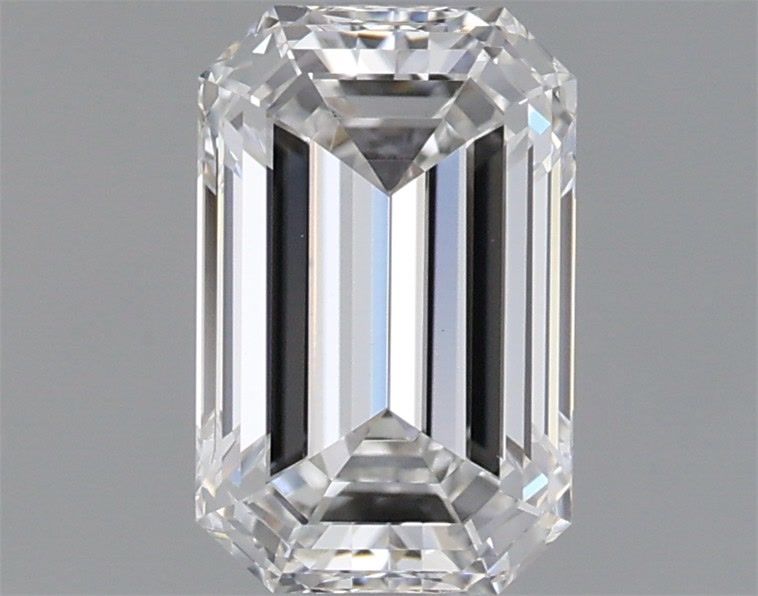 1.15 ct. emerald Lab Grown Diamond front image