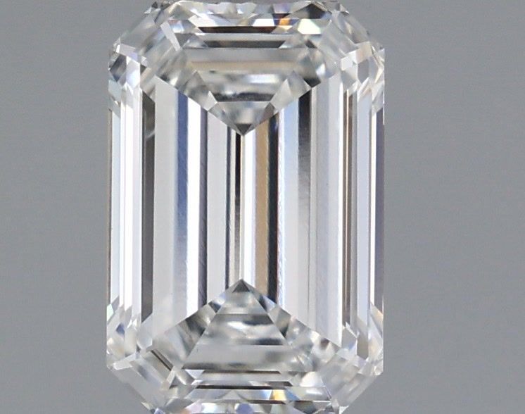 1.37 ct. emerald Lab Grown Diamond front image