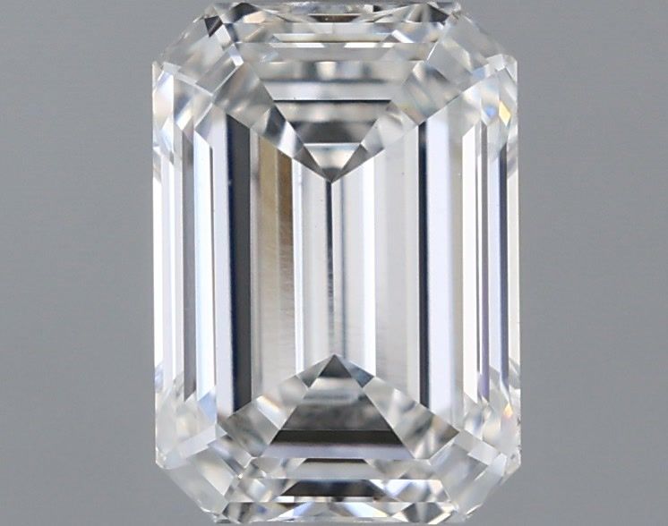 1.04 ct. emerald Lab Grown Diamond front image