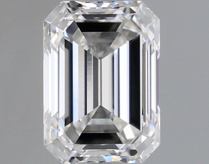 1.04 ct. emerald Lab Grown Diamond front image