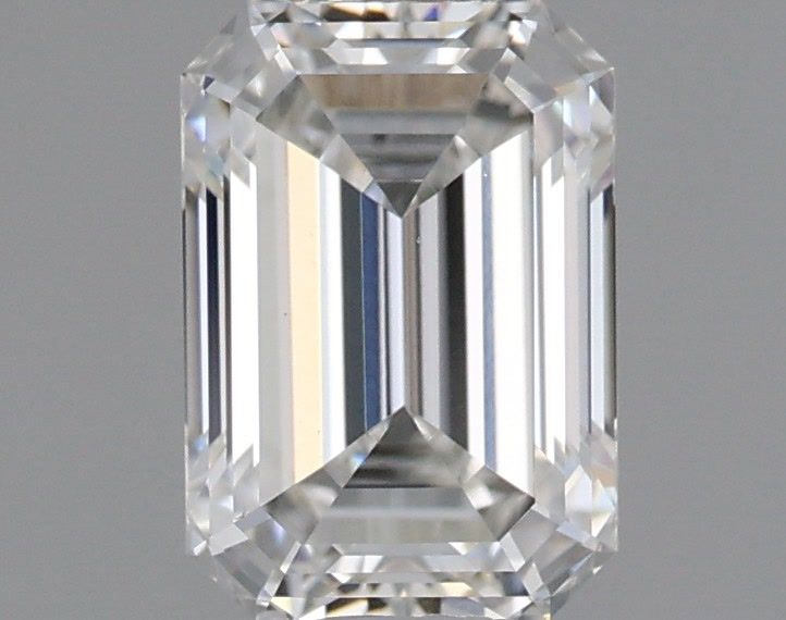 1.00 ct. emerald Lab Grown Diamond front image