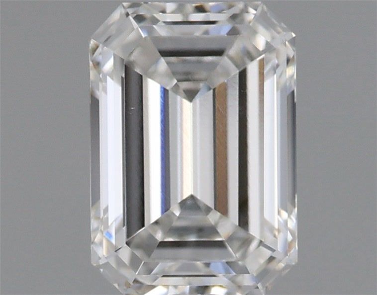 1.07 ct. emerald Lab Grown Diamond front image