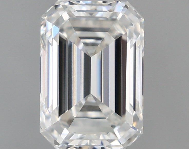 1.35 ct. emerald Lab Grown Diamond front image