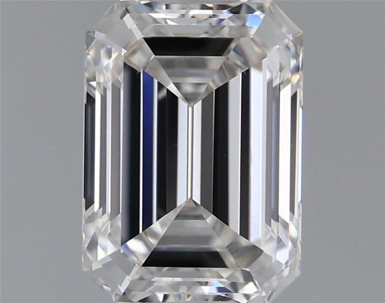 1.32 ct. emerald Lab Grown Diamond front image