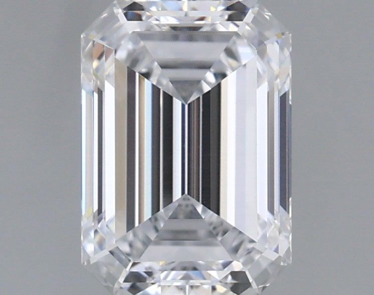 1.01 ct lab-grown Emerald Diamond